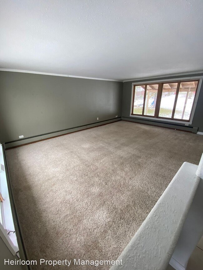 Building Photo - 3 br, 1.5 bath House - 810 Anderson Rd