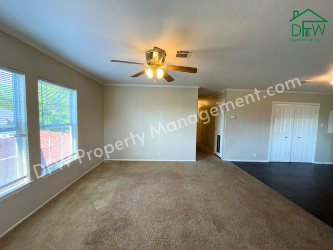 Foto del edificio - Charming 3-bedroom, 2-bathroom home in the...