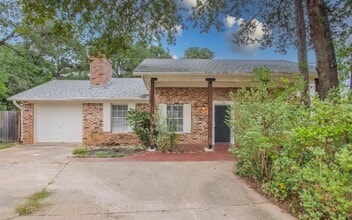 Building Photo - 106 Grand Canyon Dr