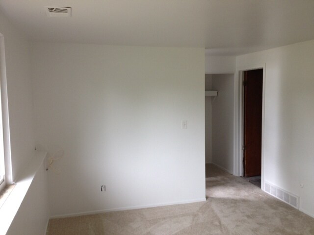 Building Photo - 3520 Pitkin Ave