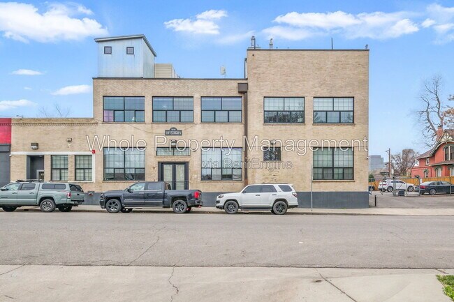 Building Photo - 1515 N Ogden St