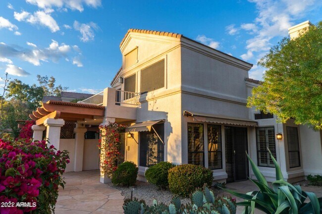 Building Photo - 7525 E Gainey Ranch Rd