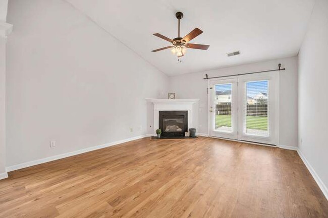 Building Photo - 1278 River Rock Rd