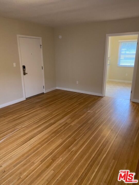 Building Photo - 1052 Doreen Pl