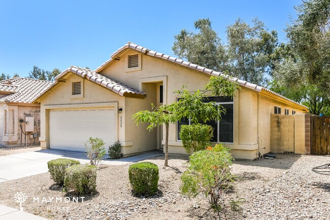 Building Photo - 2235 E Morrow Dr
