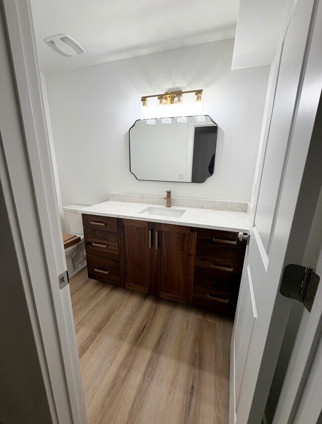 Building Photo - 258 S 1400 W