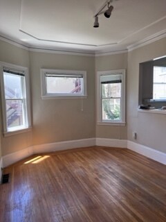 Foto del edificio - 476 Weldon Ave