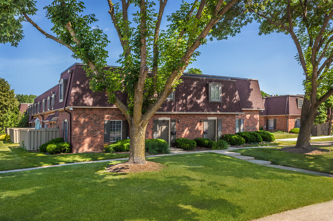 Foto del edificio - Brockton Apartments & Townhomes