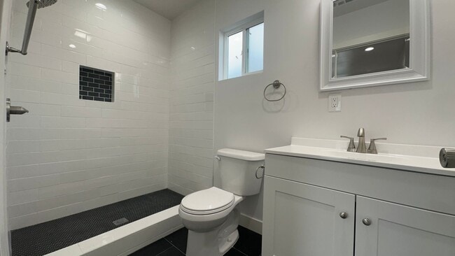 Photo - Oracle Street Apartment