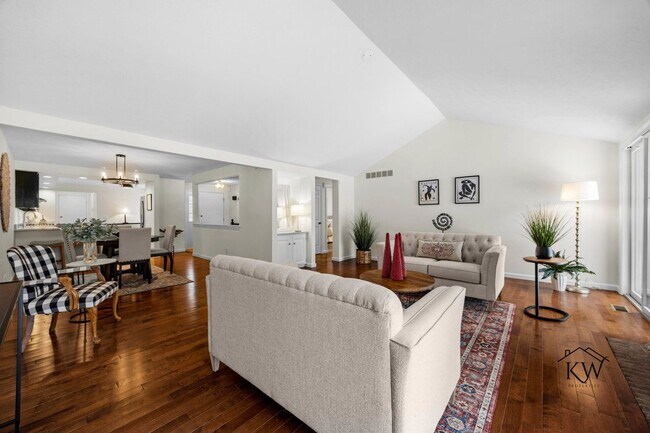 Foto del edificio - 46 Creek Ridge