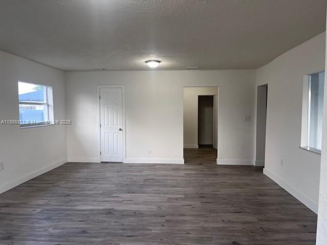 Foto del edificio - 21221 SW 120th Ave