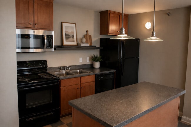 Woodland Living Room - Stockbridge Apartments