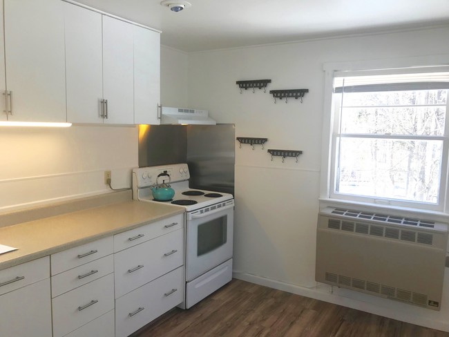 Foto del edificio - 44 Bonnie Brae Ln