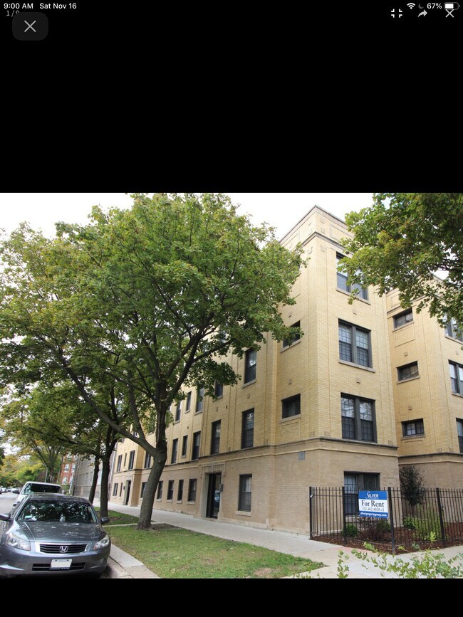 Foto del edificio - 3108 W Sunnyside Ave