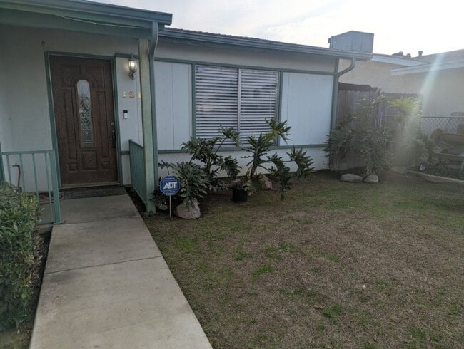 Building Photo - Bright 3-Bedroom Home with Solar, Backup Batteries, New plumbing, and Storage shed.