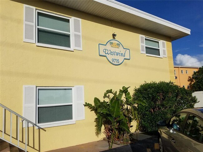 Foto del edificio - 9715 Harrell Ave