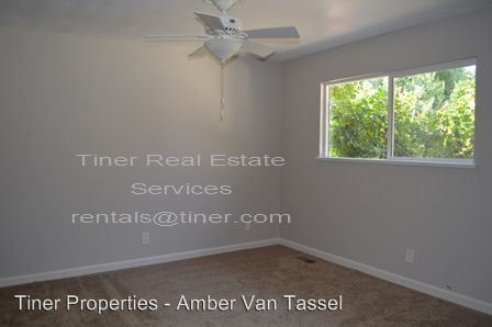 Building Photo - 6349 Moraga Dr