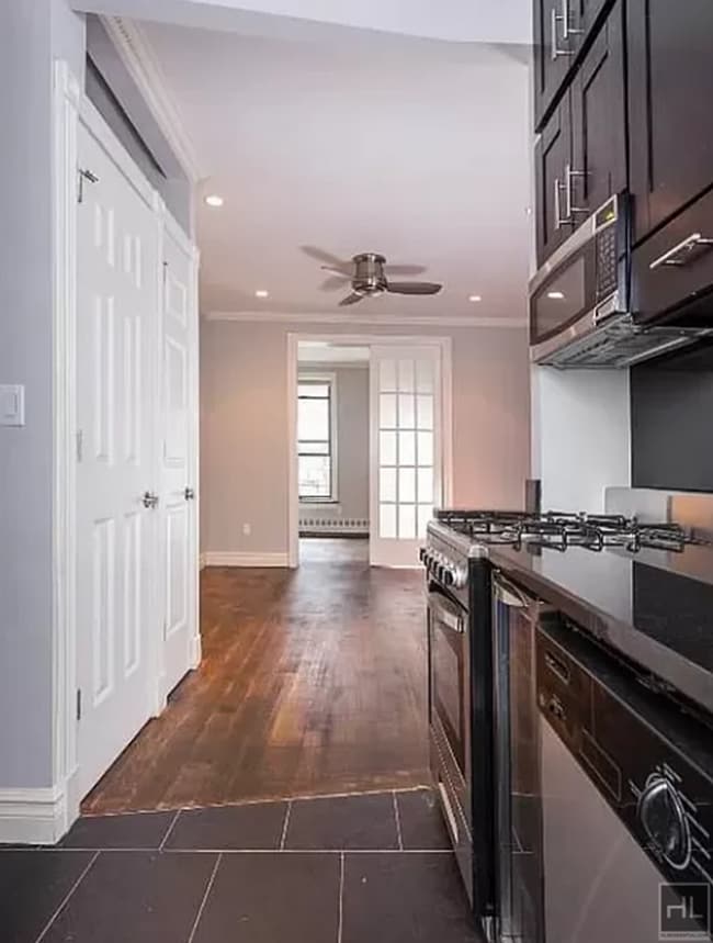 Building Photo - PERFECT Kips Bay 1 Bedroom!!