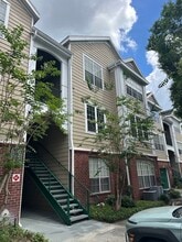 Building Photo - 13015 Plantation Park Cir