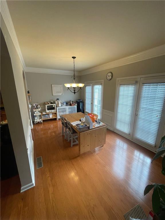 Building Photo - 11180 Brunson Dr