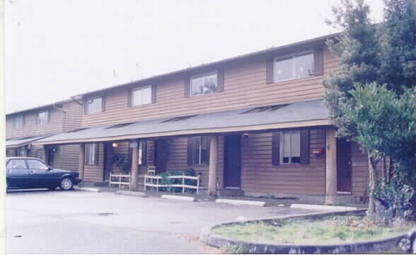Primary Photo - 12416 Meridian Ave S
