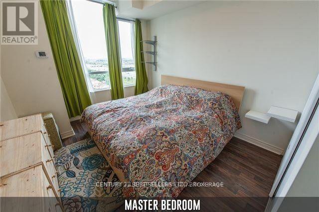 Photo du bâtiment - 339-1339 Rathburn Rd W