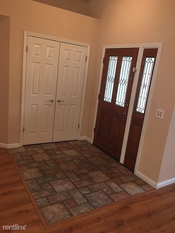 Foto del edificio - 3 br, 2 bath House - 7576 Sylvan Road