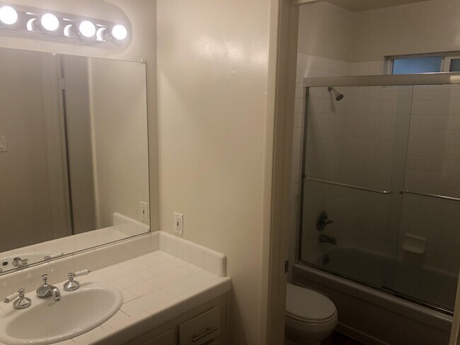 Building Photo - 3949 K St