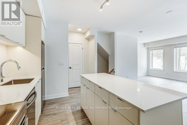 Building Photo - 39 Farmstead Rd