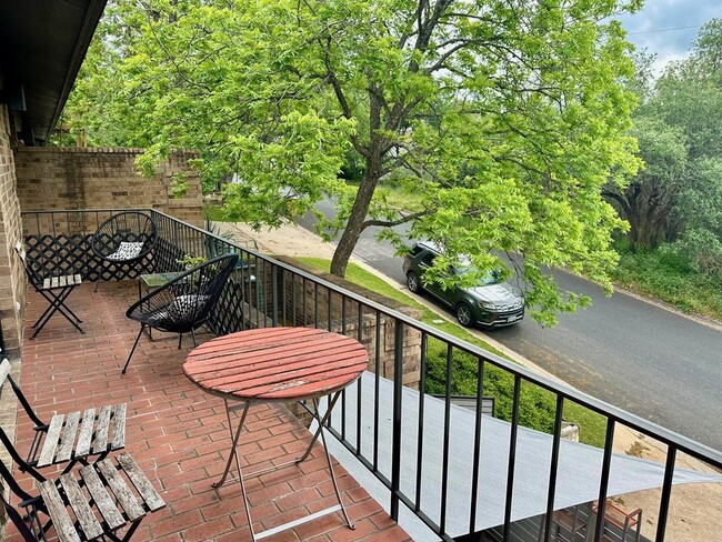 Foto del edificio - 3712 Kennelwood Rd