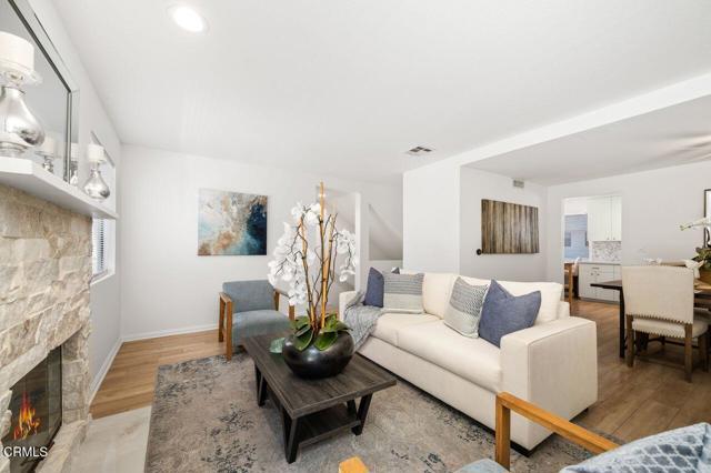 Building Photo - 4455 Rockland Pl