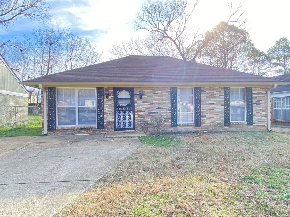 Primary Photo - 3 br, 1 bath House - 3682 Skylark Dr
