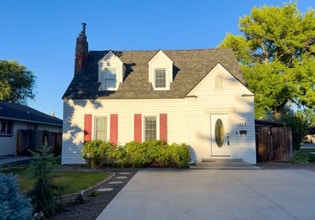 Building Photo - 122 N Yale St
