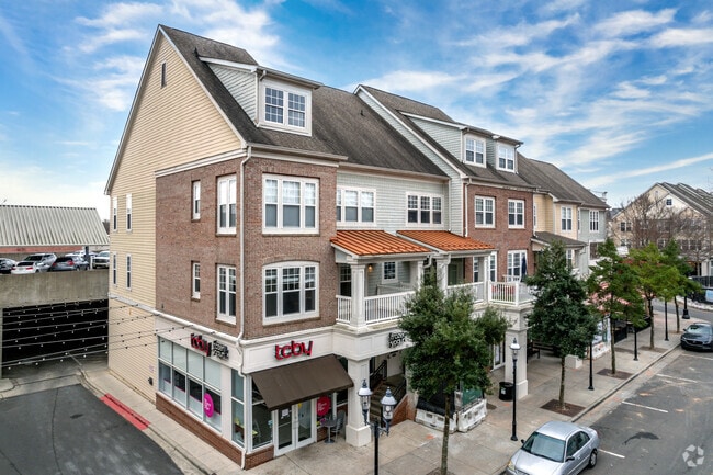 Building Photo - Haven at Birkdale Village