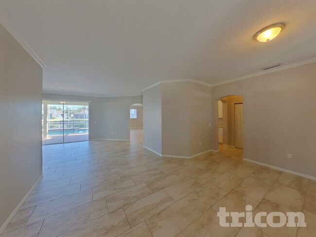 Foto del edificio - 6421 Fox Grape Ln