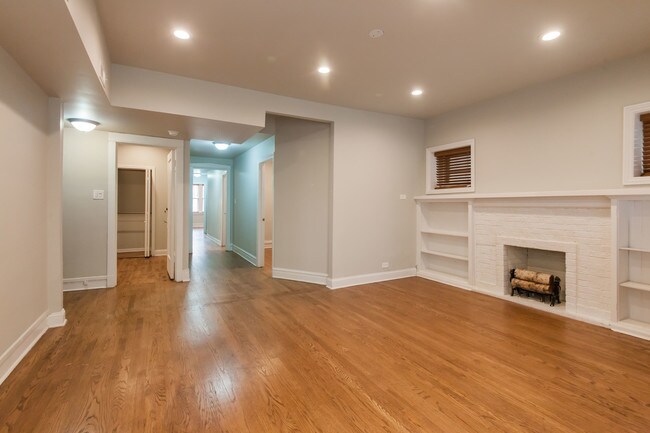 Foto del edificio - 6437 N Wayne Ave