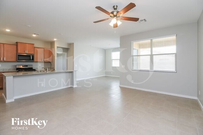 Foto del edificio - 7020 E Teal Way
