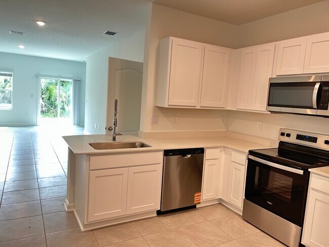 Building Photo - 84 Playa De Luna Ln