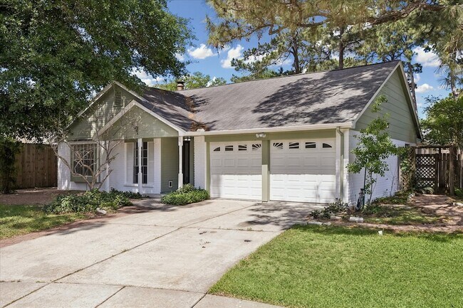 Building Photo - 9214 Grandview Park Dr