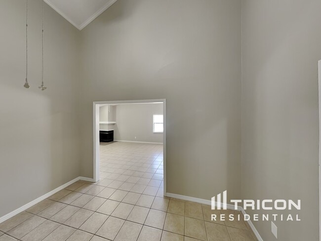 Foto del edificio - 1326 Hatch Pl
