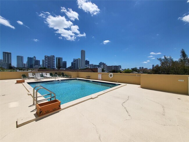 Foto del edificio - 119 SW 6th Ave