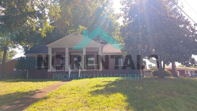 Foto del edificio - Spacious Family Home 3-Bedrooms and 2-Bath...