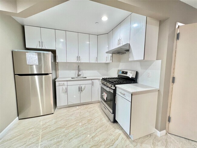 Foto del edificio - 36-11 193rd St