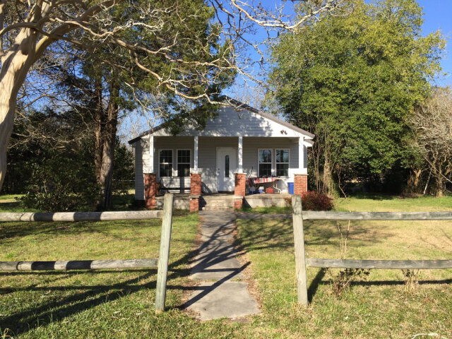 Foto principal - 1446 Bettis Academy Rd