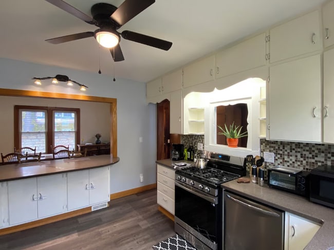 Building Photo - 5 E 3rd Ave