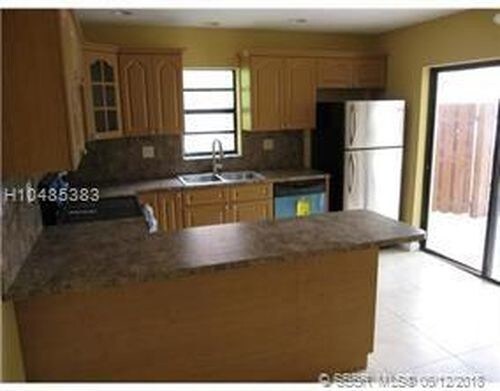 Foto del edificio - 7925 Tam Oshanter Blvd