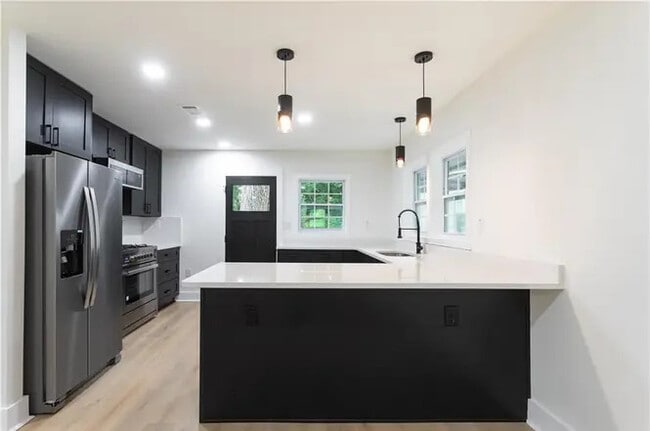 Building Photo - 167 Rockmart Dr SW