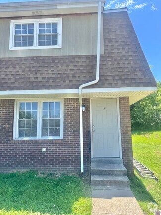 Building Photo - 124 Barcelona Ct