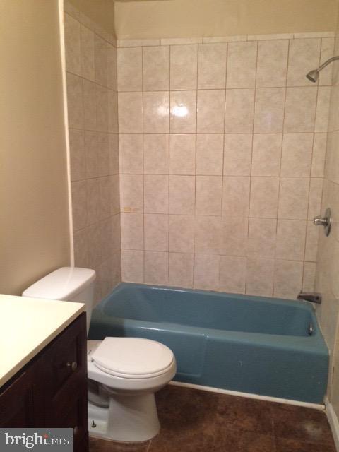 Building Photo - 16649 Geddy Ct