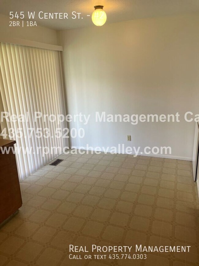Foto del edificio - 545 W Center St